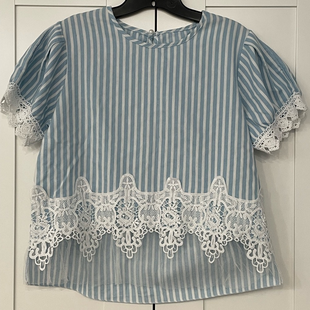 Women Short Puff Sleeve Blue White Stripes Lace Tops